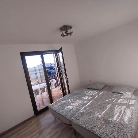 Big Room, 20M2, With Terrace And Ocean View * Playa de las Américas